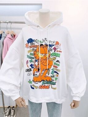 Garfield Graphic Cat Hoodie - Casual Pet-Themed Sweatshirt